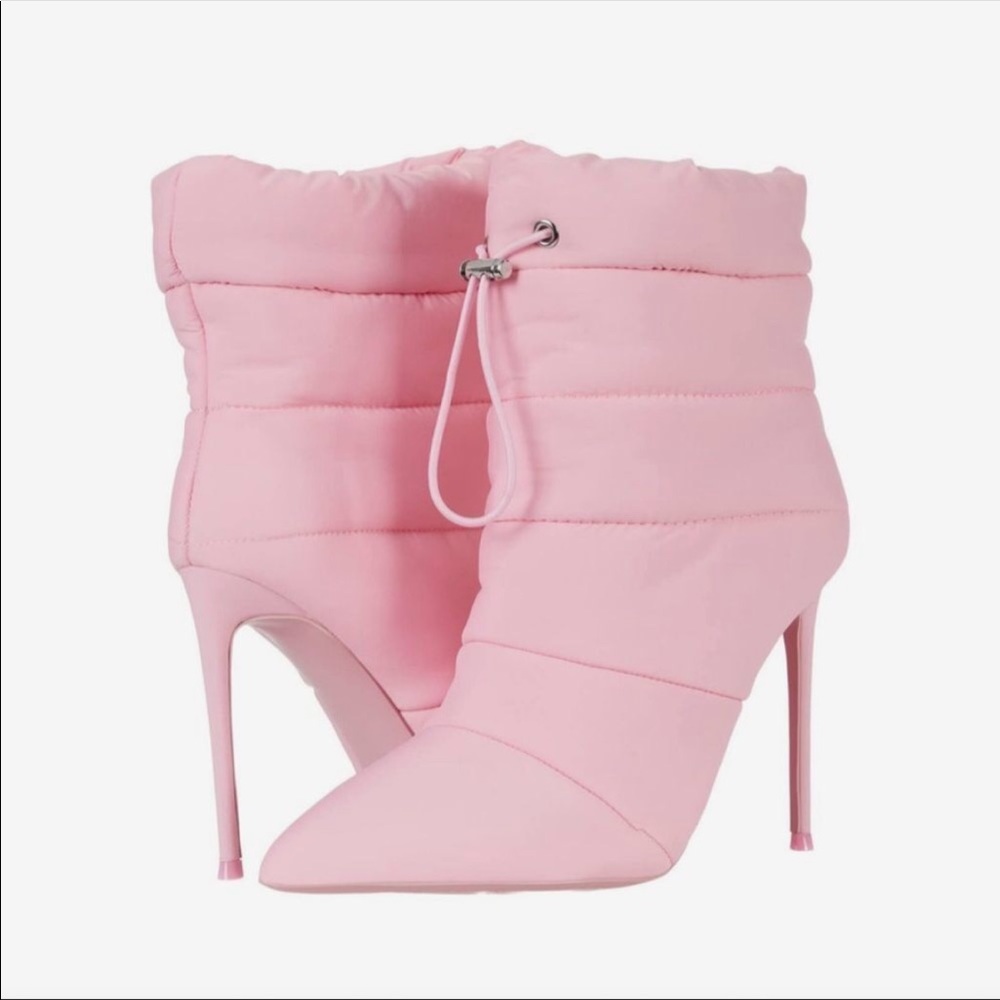 Steve Madden puffer boots